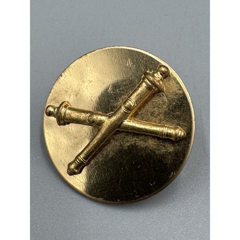 Vintage U.S. Military Army Field Artillery Collar Disk Insignia Lapel Pin